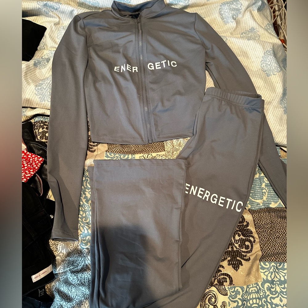 grey tracksuit